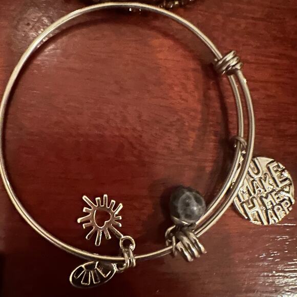 Mixed Lot Bracelet Beads Wood Boho Festival Gold Buttons Cross Earrings Bundle - Picture 6 of 12